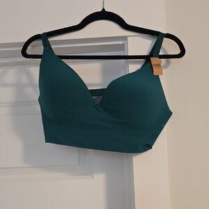 PINK Victoria's Secret Deep Green Bra